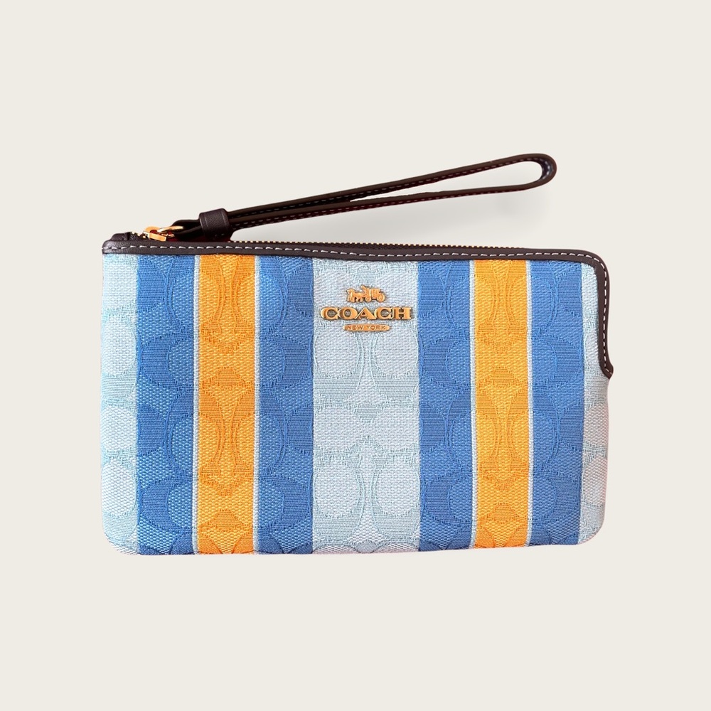 COACH Large Corner Zip Wristlet Signature Jacquard